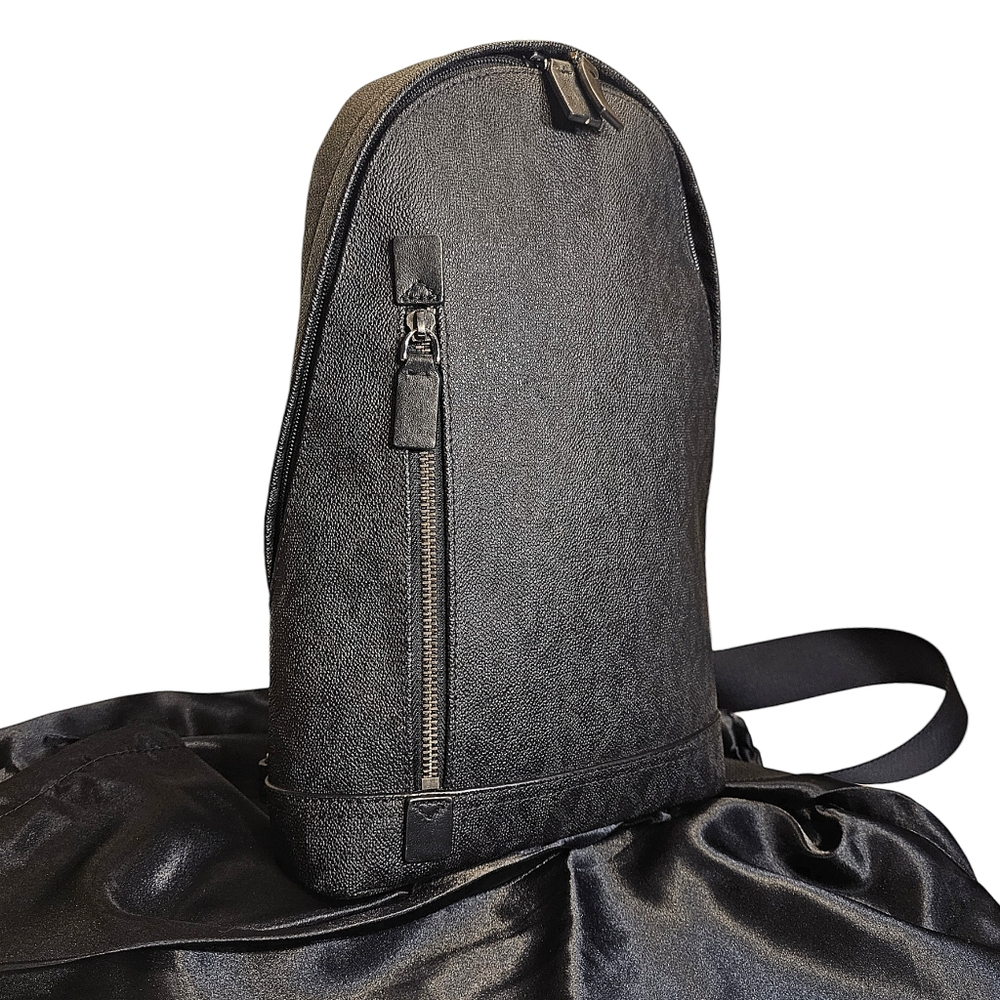 MICHAEL KORS SLING BAG